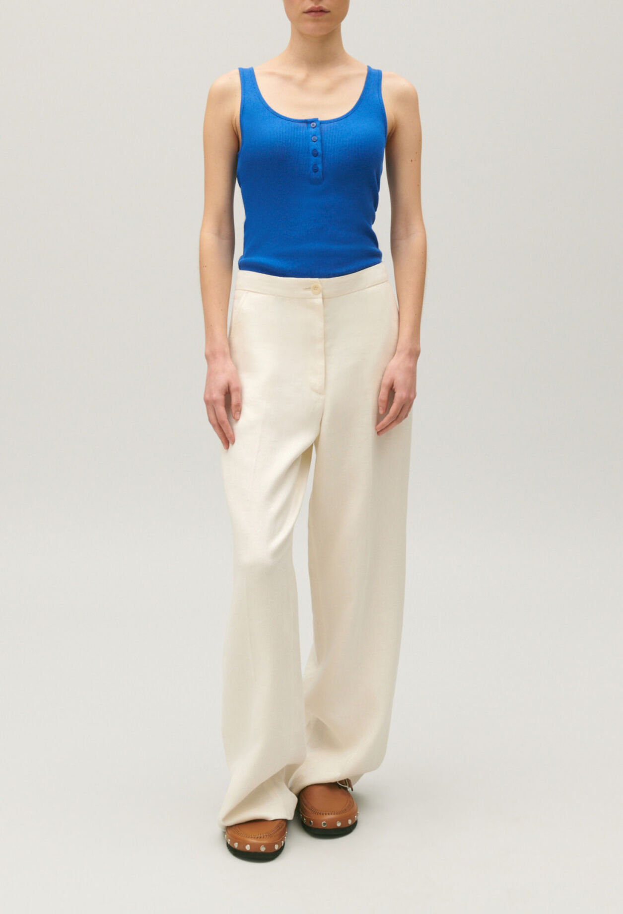 Camiseta abotonada azul