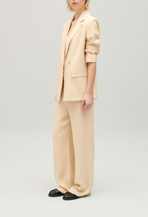 Chaqueta de traje con textura en beige