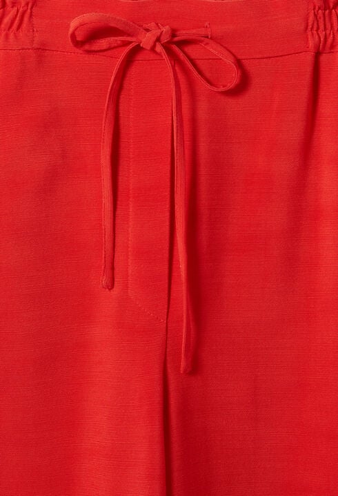 Pantal&oacute;n ancho color crudo