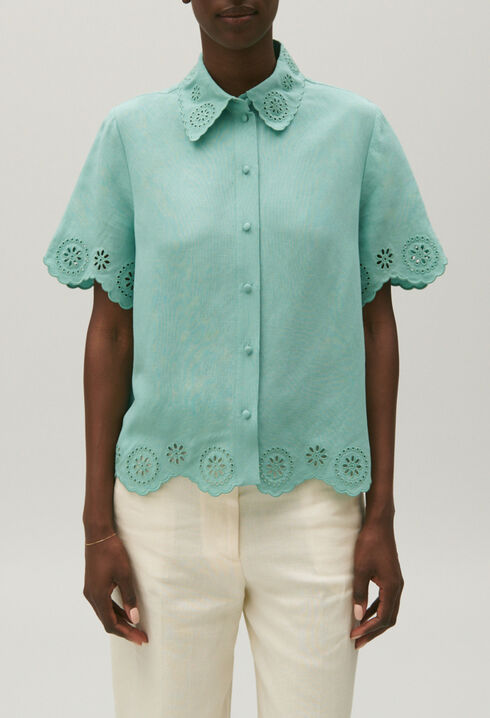 Camisa con bordados ingleses