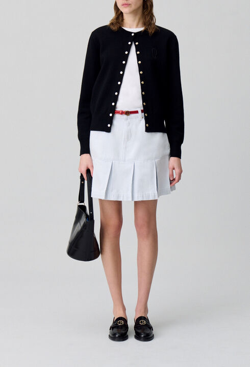 Falda corta de denim con pliegues