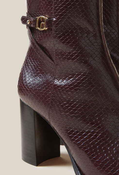 Botines efecto serpiente charol