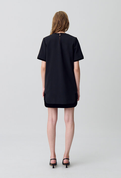 Vestido corto de terciopelo