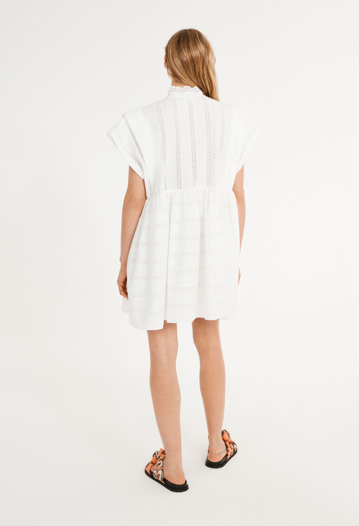 Vestido de guipur