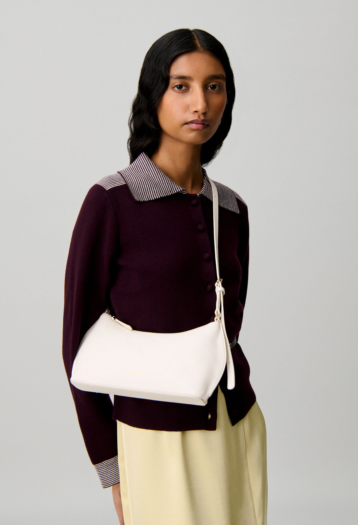 Bolso de piel lisa flexible