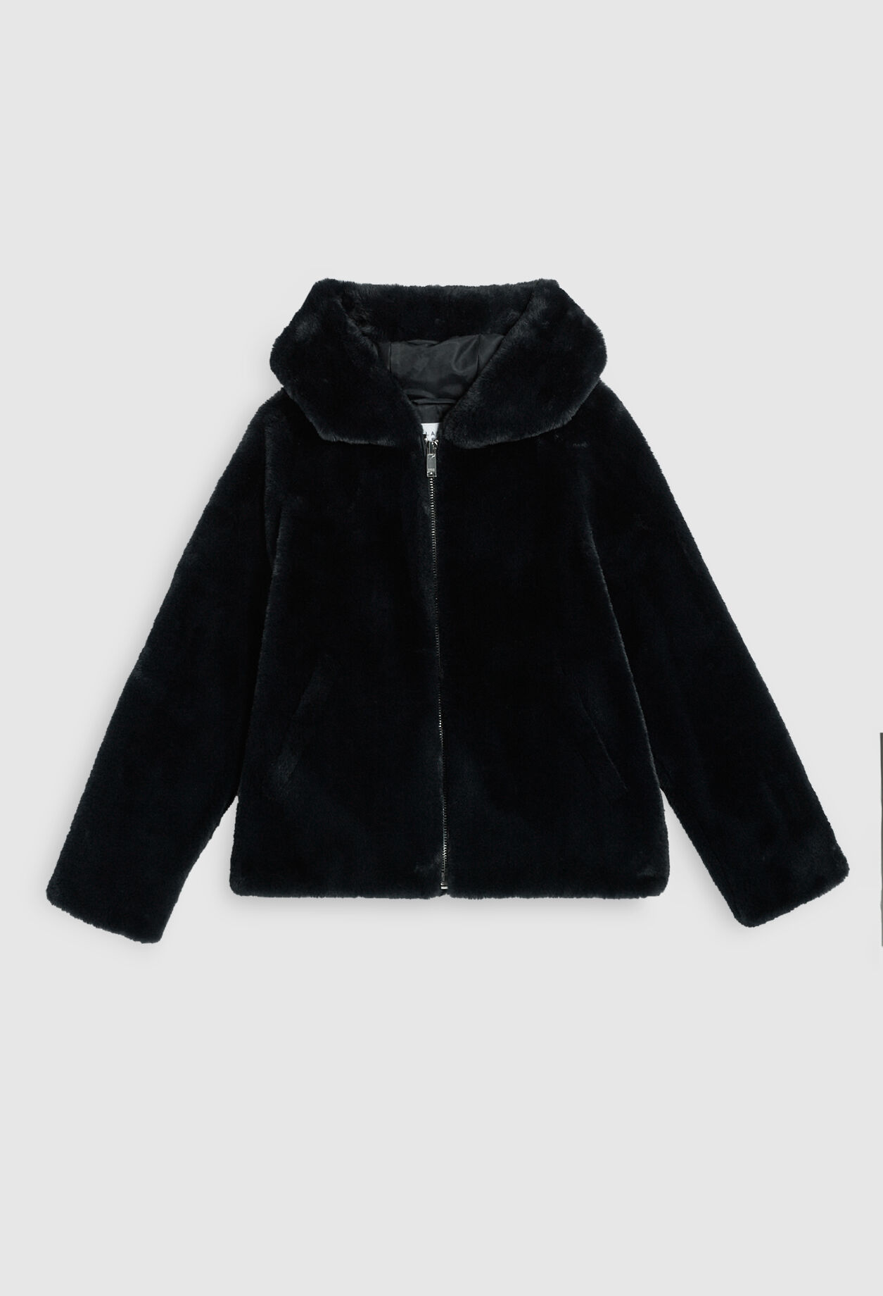 Chaqueta con capucha