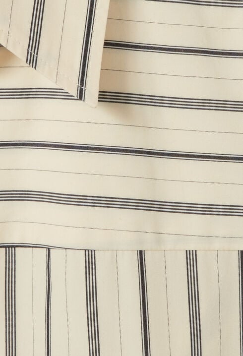 Chemise ray&eacute;e &agrave; coupe courte