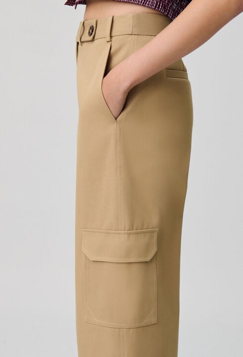 Pantalón cargo