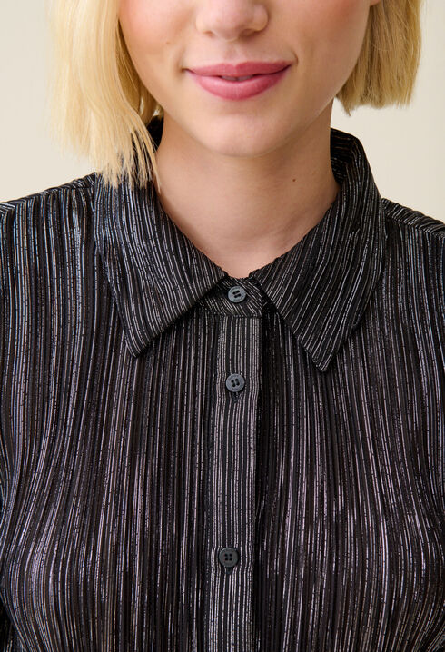 Blusa plisada fluida plateada