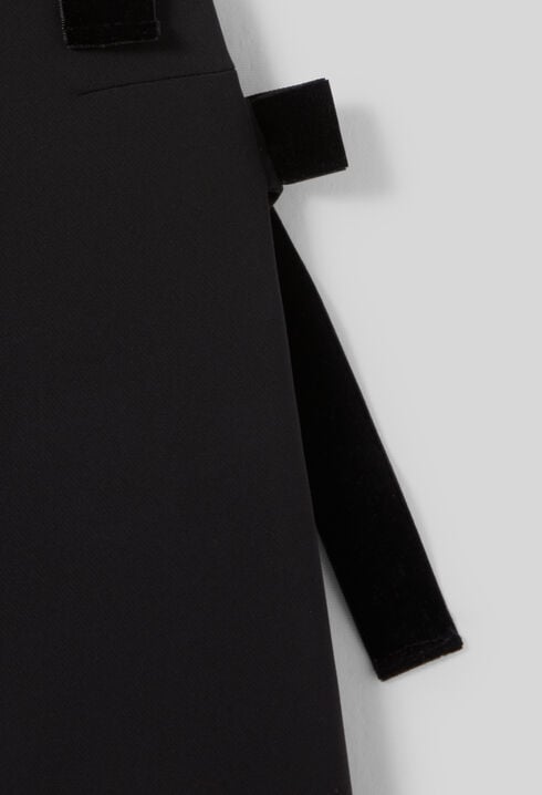 Vestido corto de terciopelo