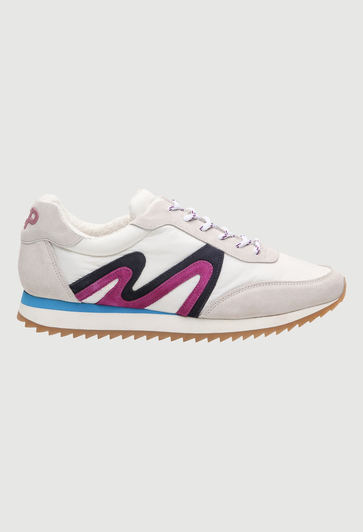 Zapatillas clásicas con cordones