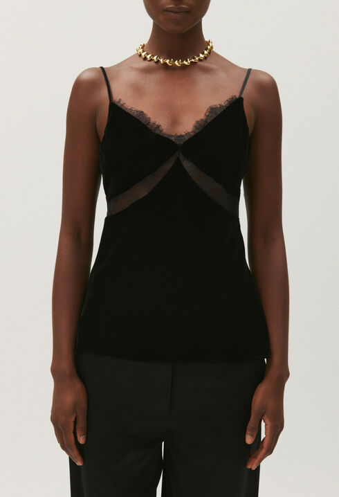 Camisola de terciopelo negro
