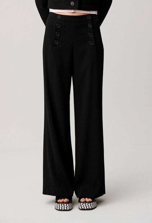 Pantal&oacute;n con puente