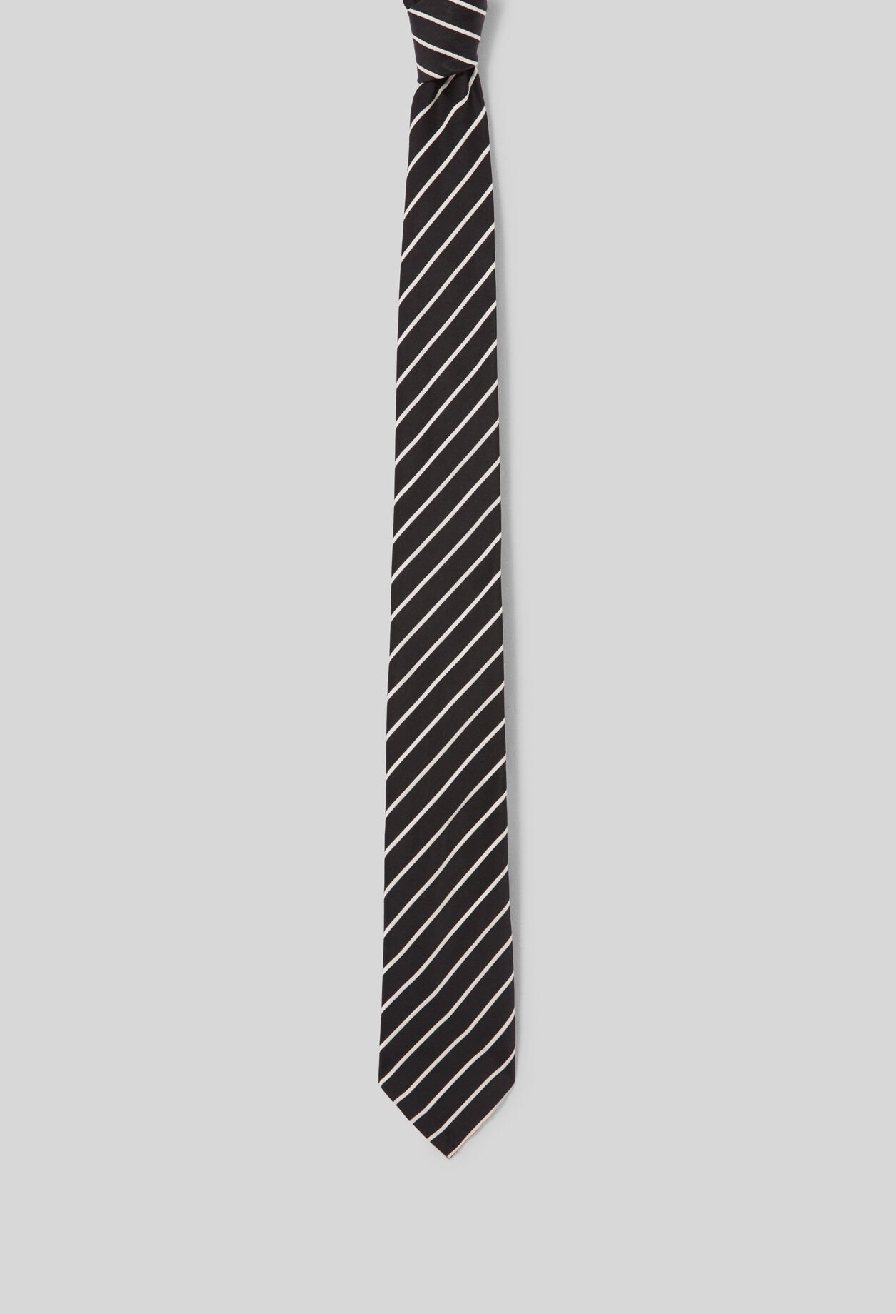 Corbata fina de rayas