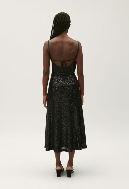Falda midi de lentejuelas negra
