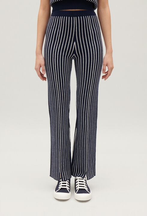Pantalón de punto a rayas