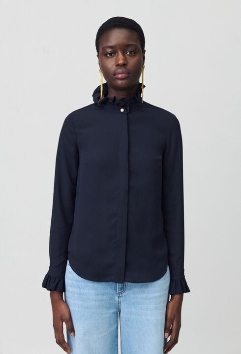 Camisa fluida cuello victoriano