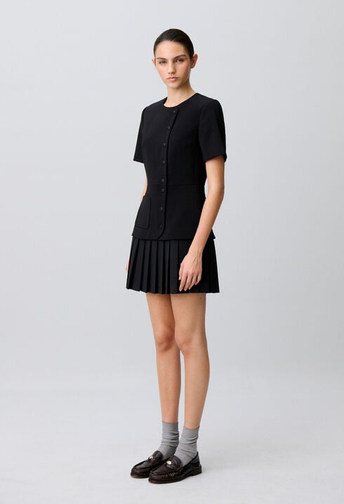 Vestido corto bajo plisado peplum