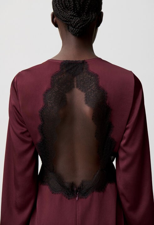 Vestido corto satinado