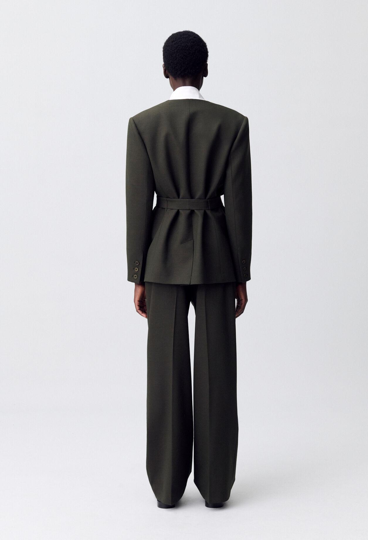 Americana de traje