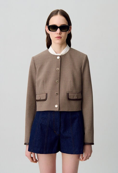 Chaqueta de corte recto y corto