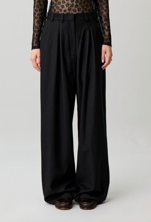 Pantal&oacute;n recto de lana a rayas