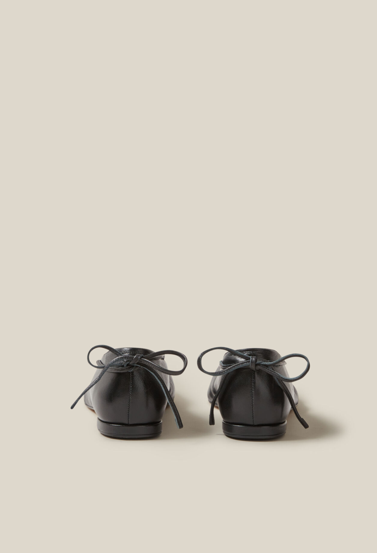 Bailarinas cuero negro