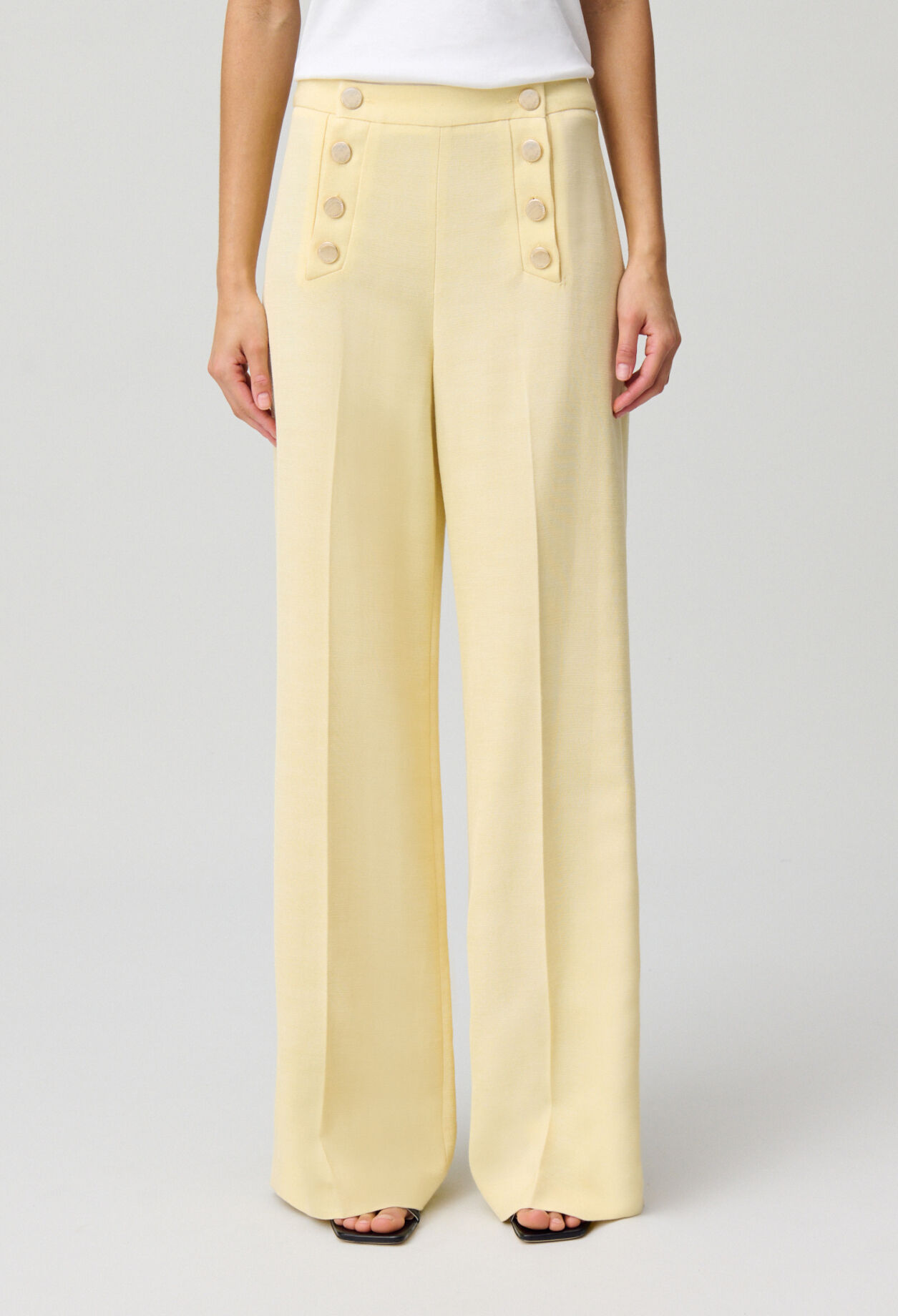 Pantalón con botones tipo pont