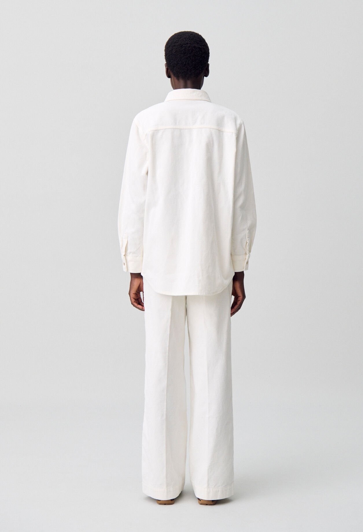 Sobrecamisa de terciopelo