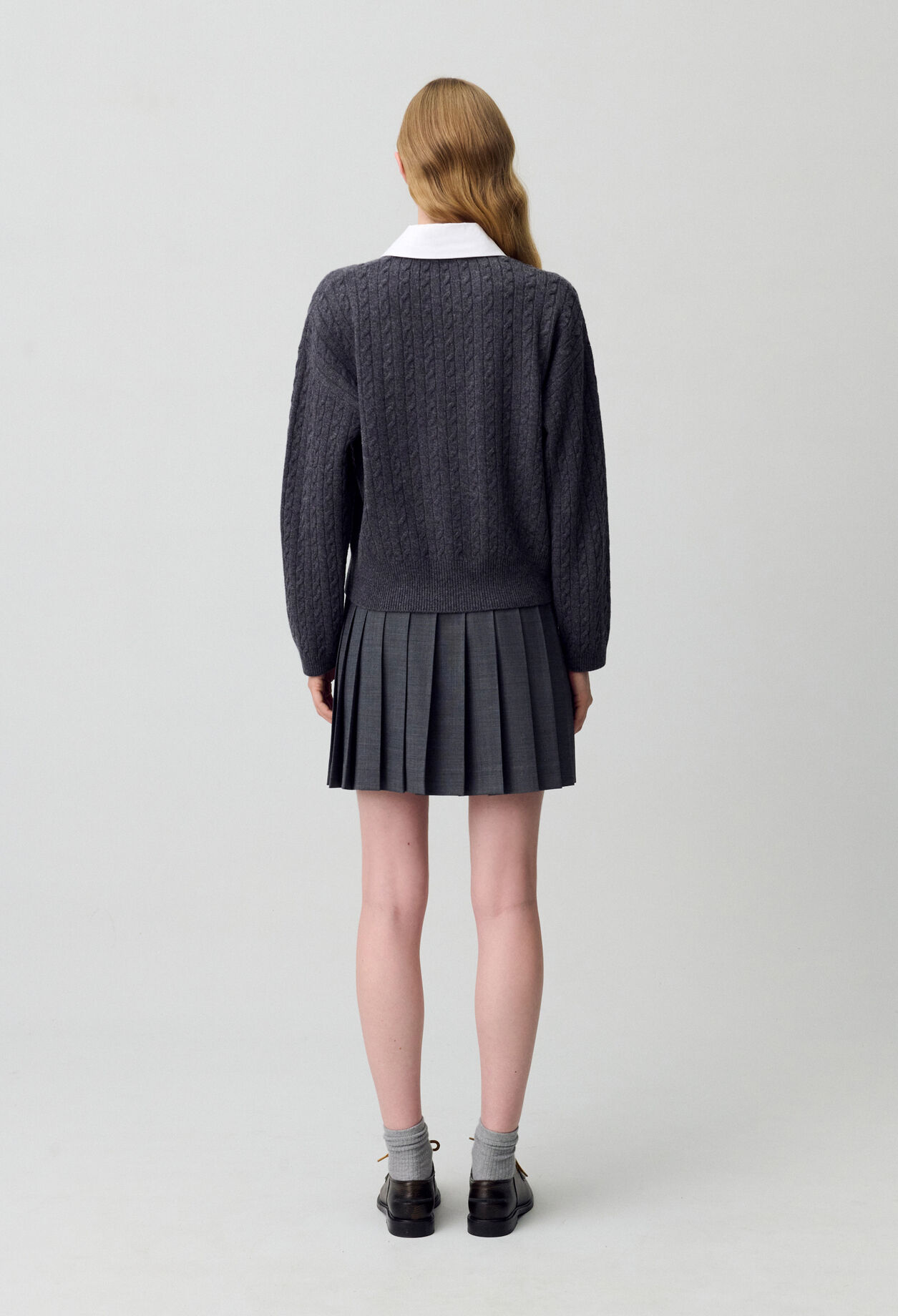 Jersey con cuello bebé.