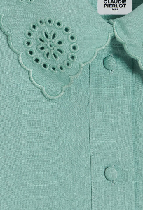 Camisa con bordados ingleses