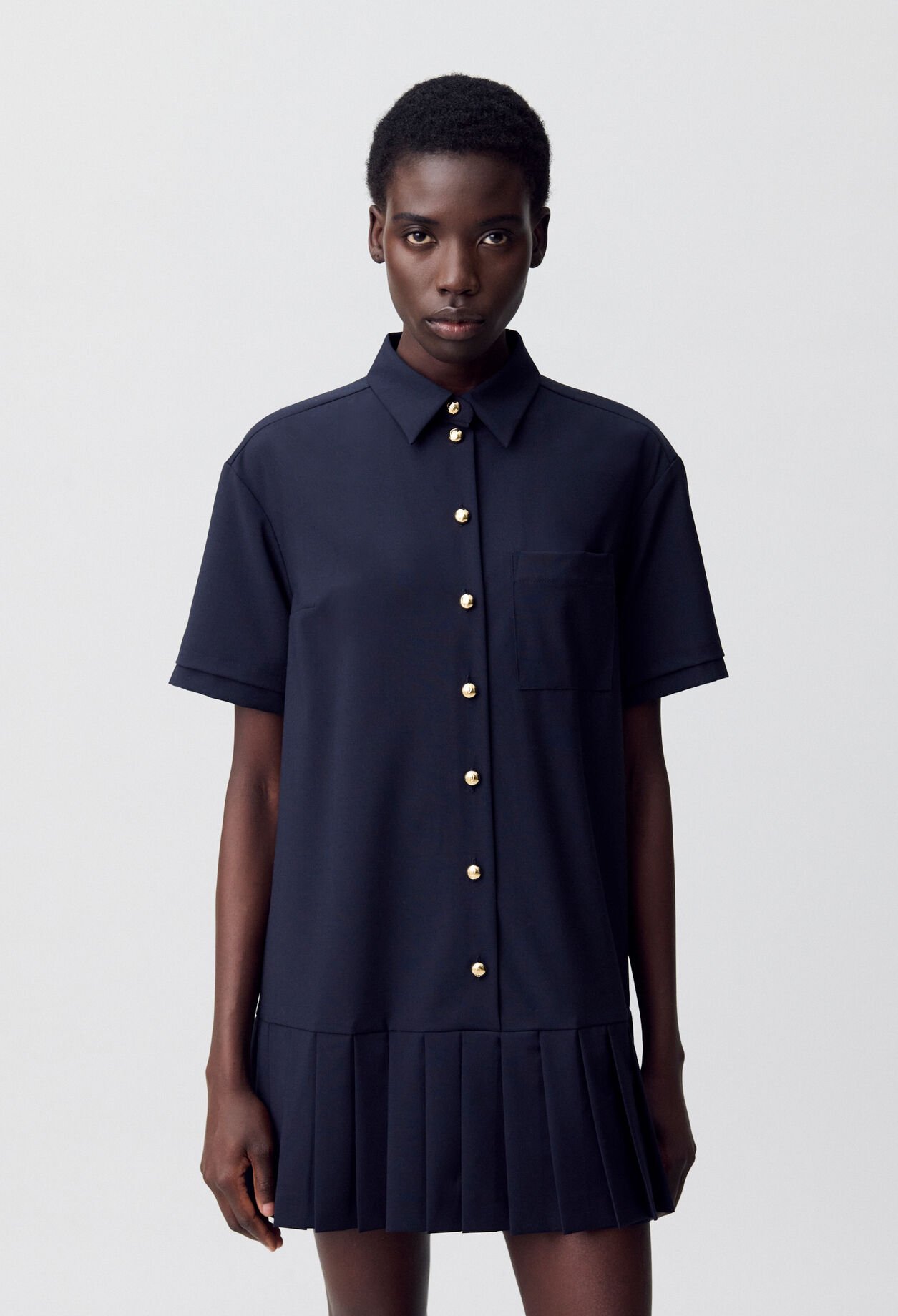 Vestido corto estilo camisa