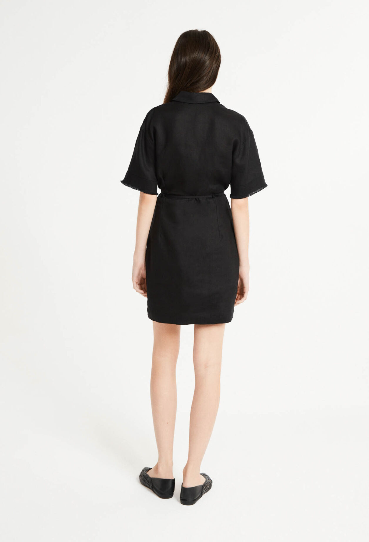 Vestido corto de lino