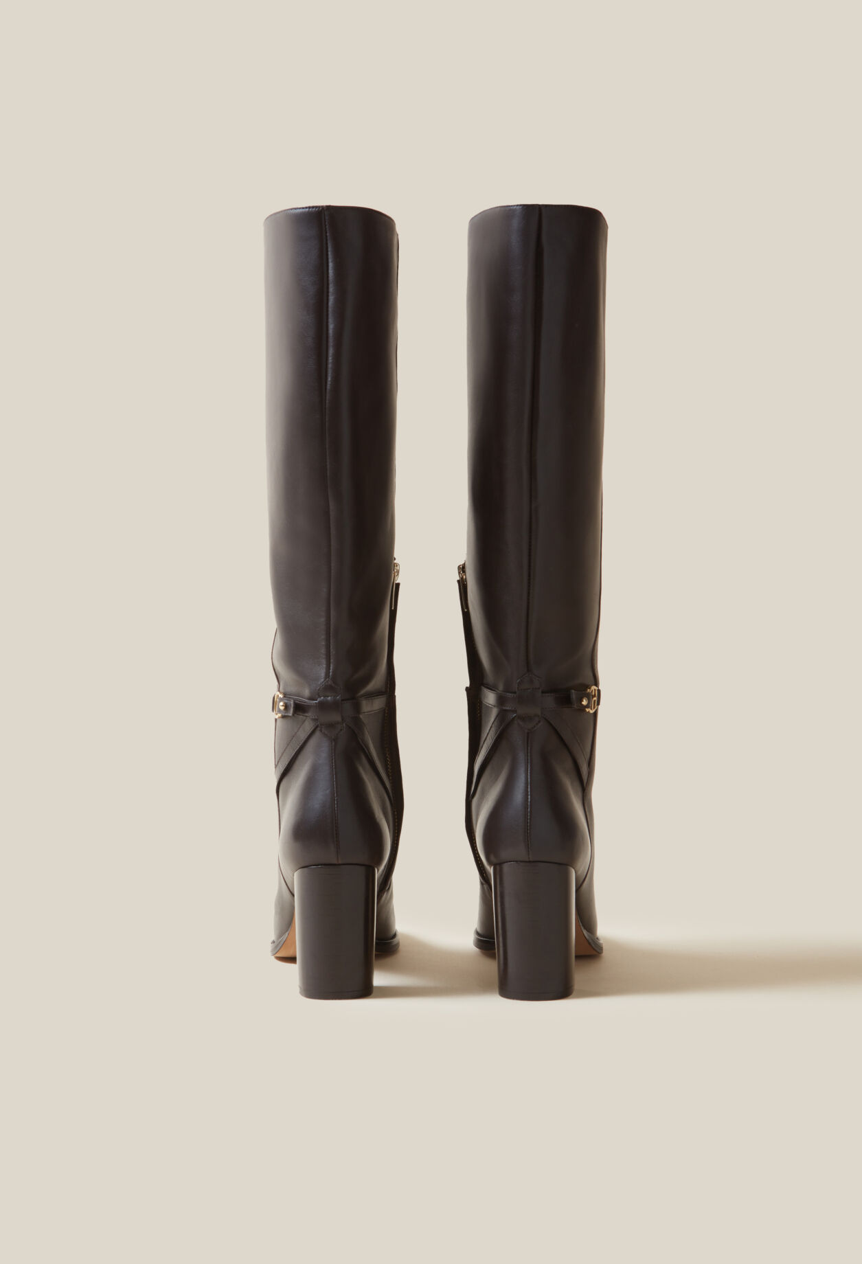 Botas de charol logo CP