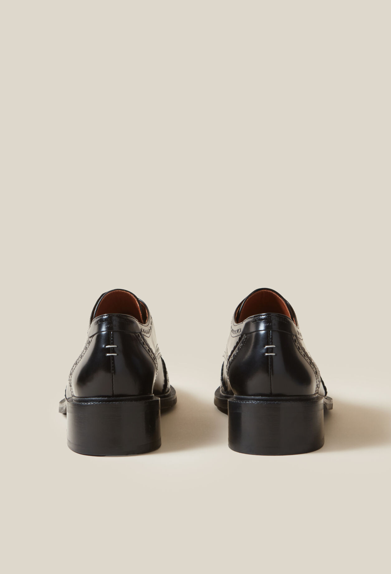 Derbies de cuero charol