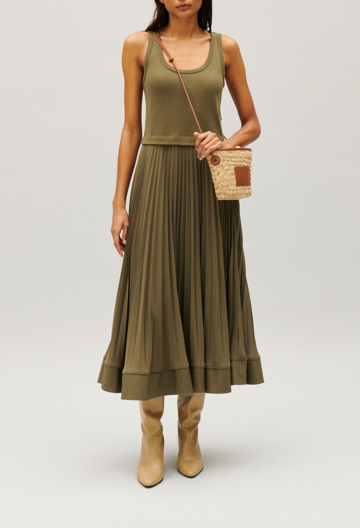 Vestido largo con trampantojo