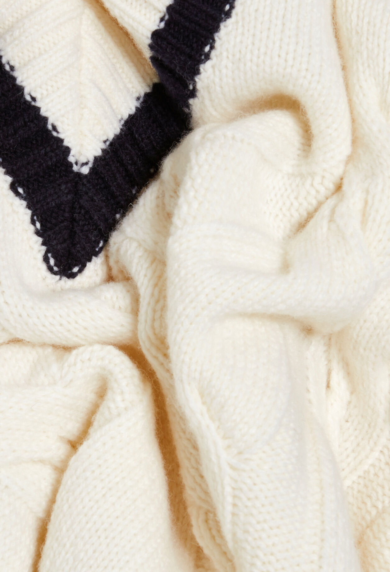 Jersey punto trenzado beige