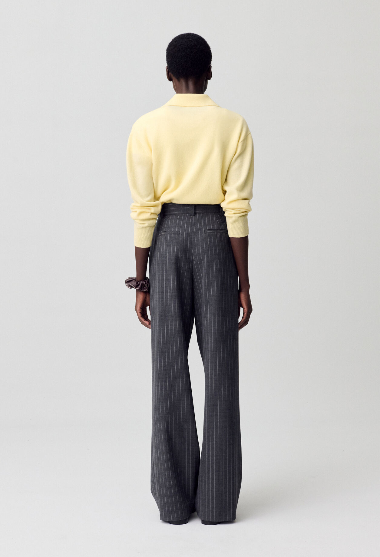 Pantalón recto de talle alto