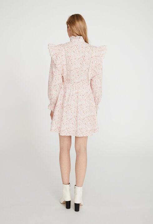 Vestido de flores con volantes