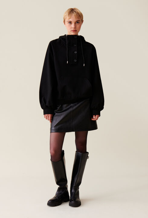 Sudadera con capucha negra oversize