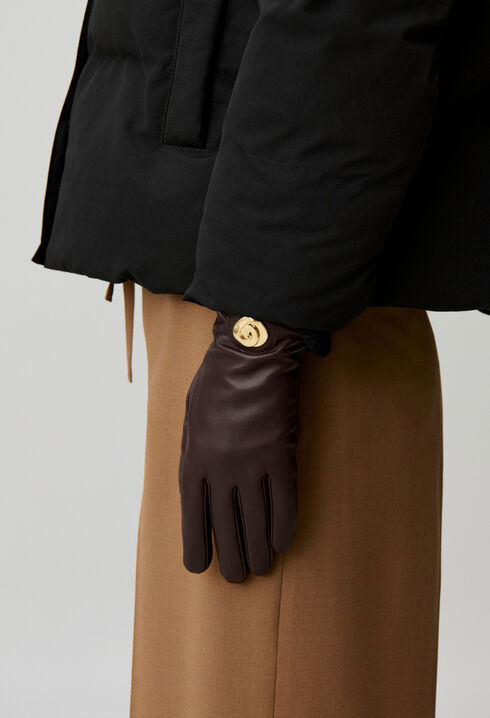 Guantes piel lisa joya dorada