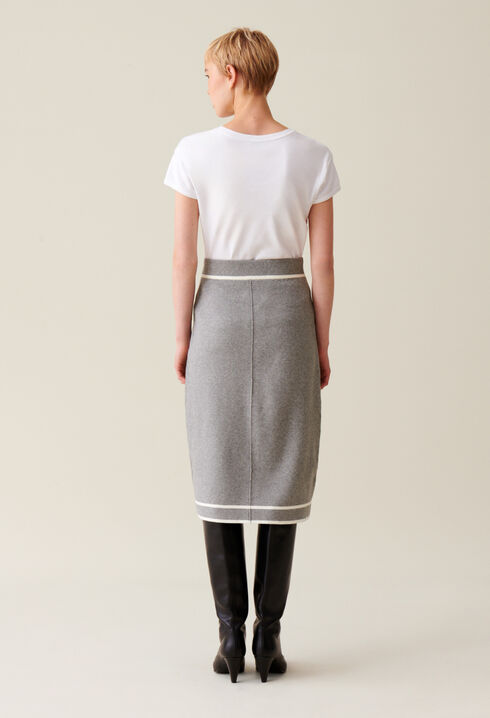 Falda gris de punto midi