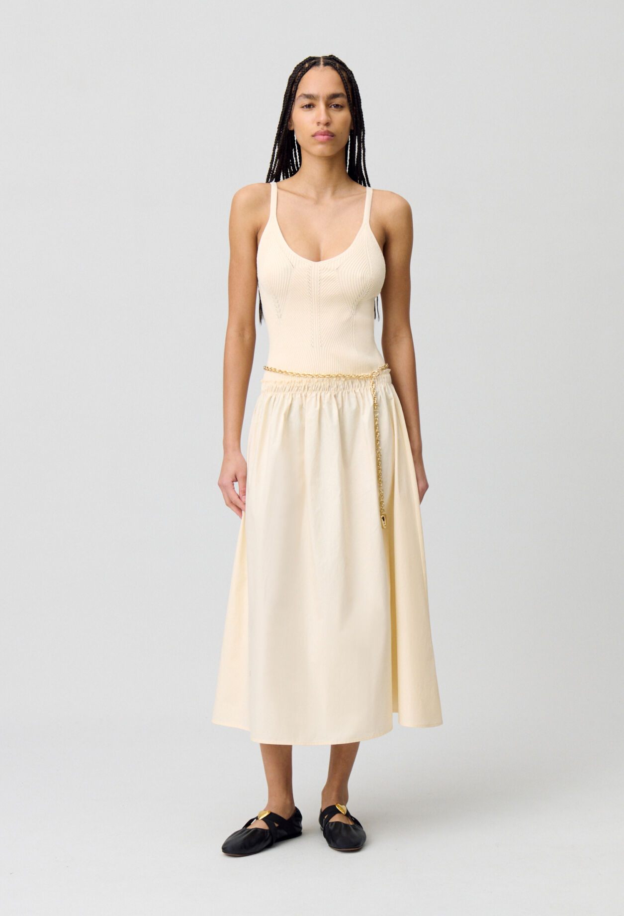Vestido midi con cuerpo de punto