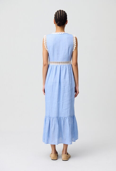 Vestido largo de rayas con encaje