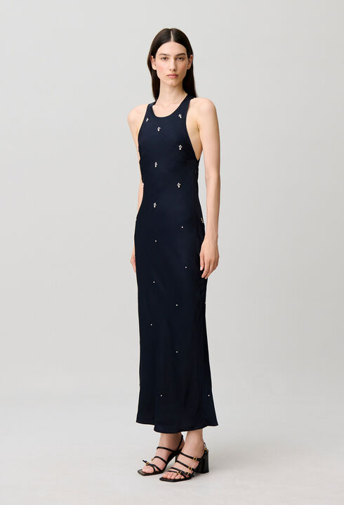 Vestido largo sat&eacute;n con pedrer&iacute;a