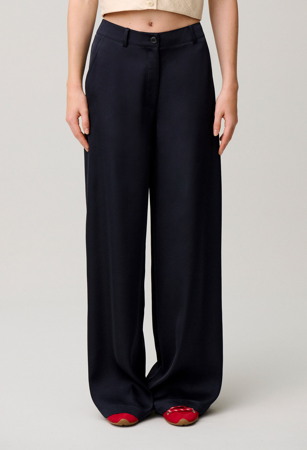 Pantal&oacute;n recto satinado