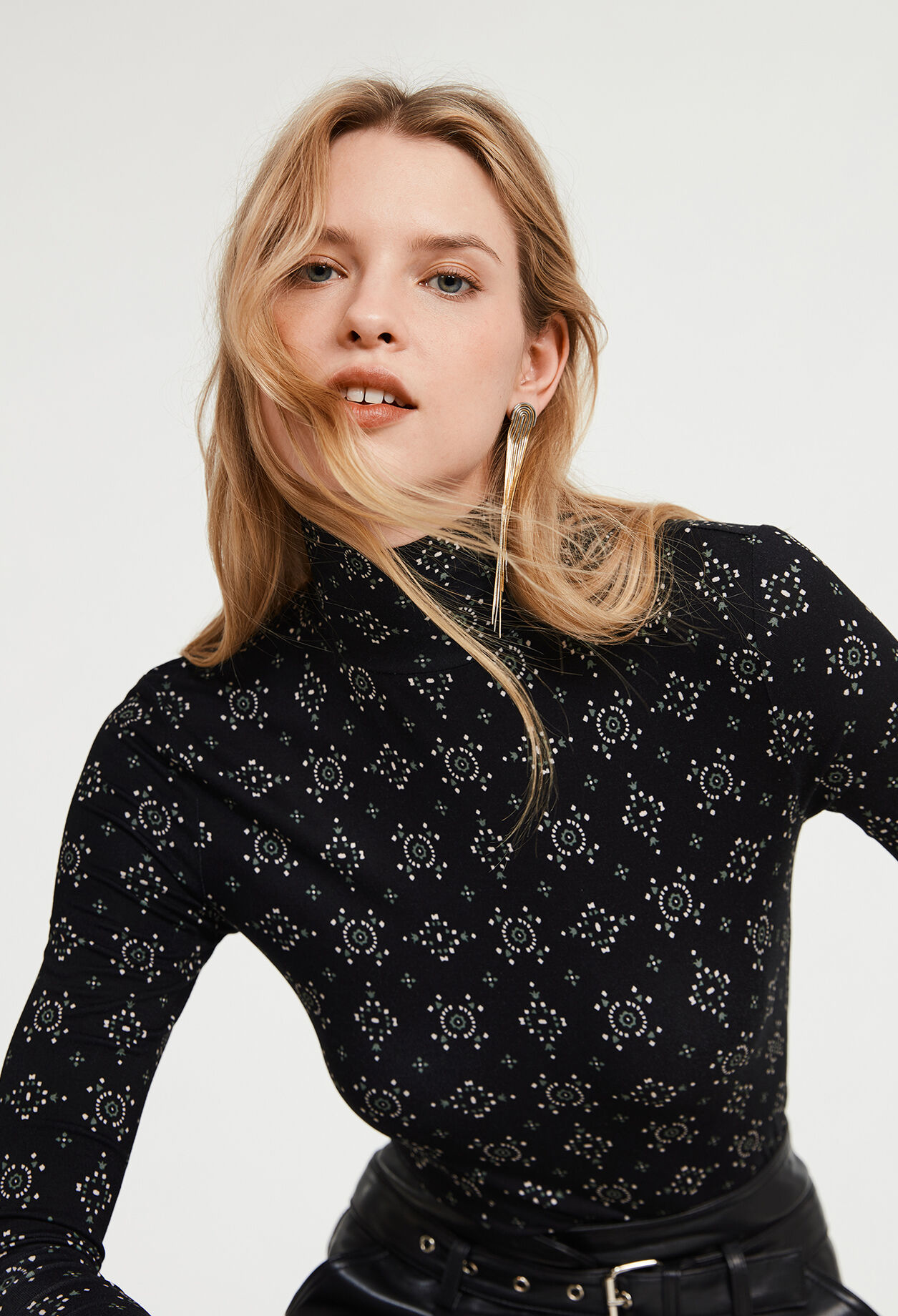 Top con estampado floral