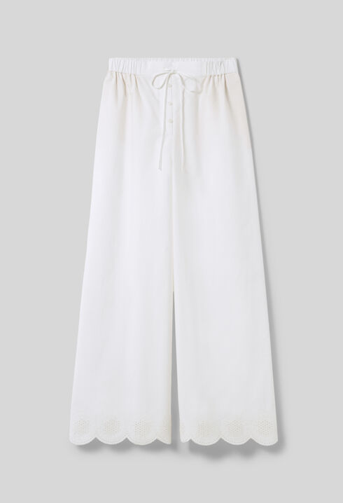 Pantalón amplio ligero bordado