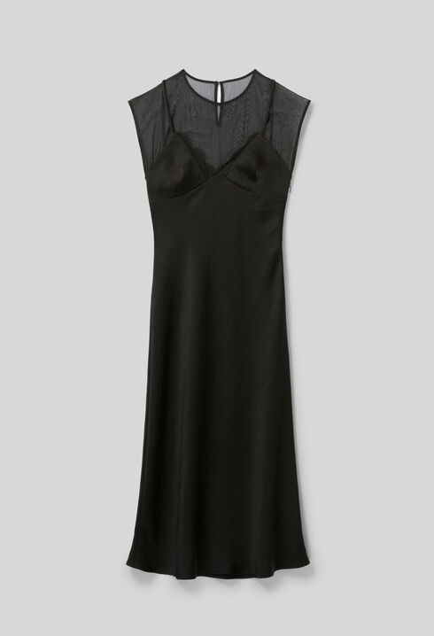 Vestido largo de organza fluido