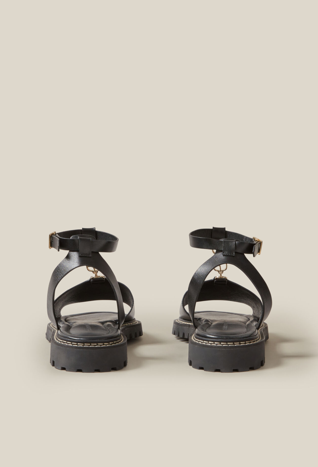 Sandalias piel